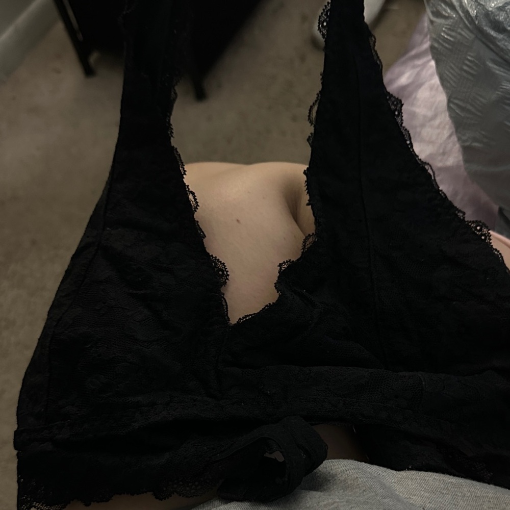 Black bralette